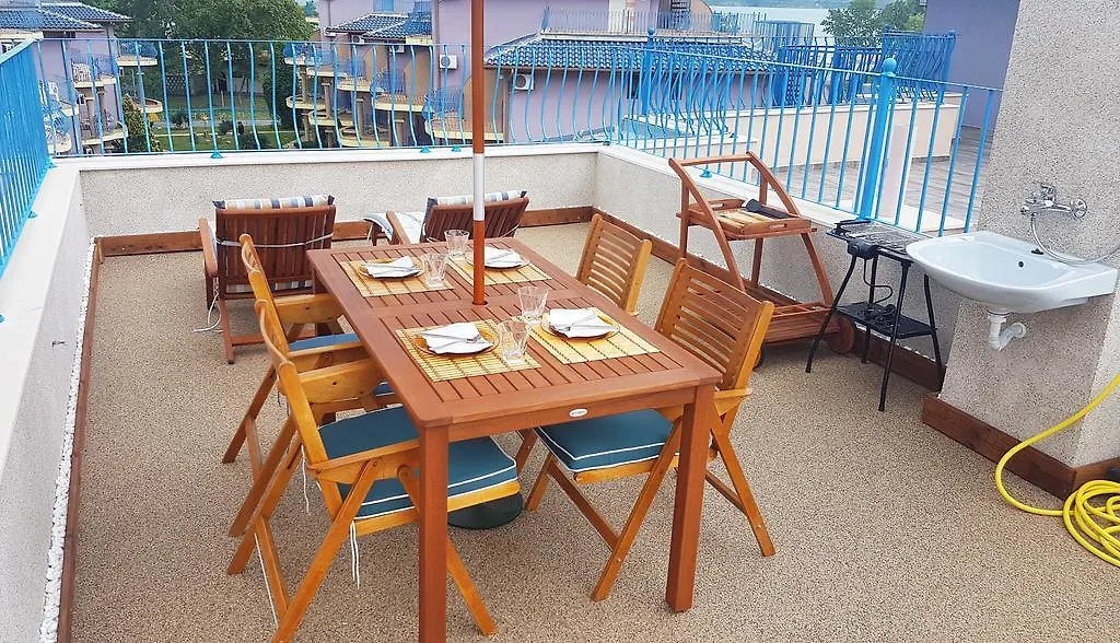 Vip Apartments In Garden Beach Sozopol