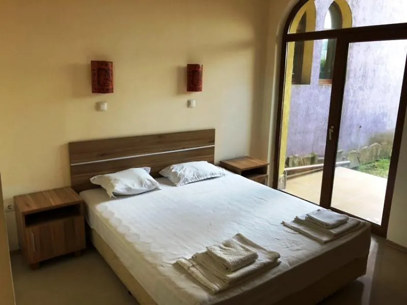Vip Apartments In Garden Beach Sozopol